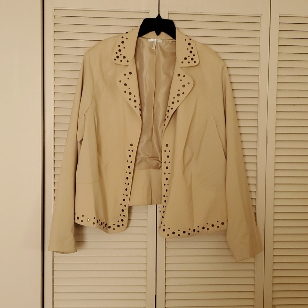 ❣️Metro 7 Women's Beige Jacket